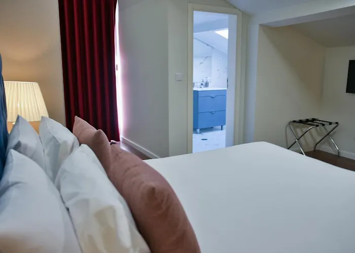 Charming House - O Mercado 3*