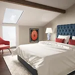 Charming House - O Mercado