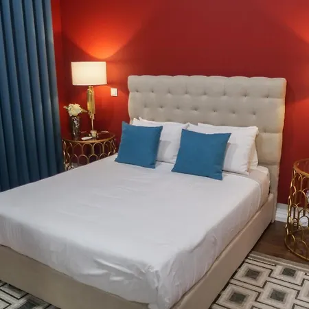 Charming House - O Mercado 3*