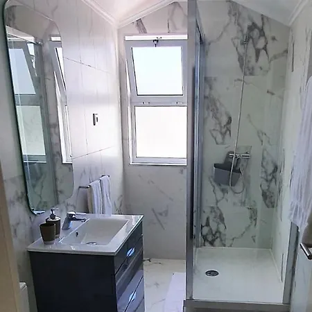 Charming House - O Mercado