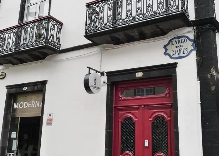 Charming House - O Mercado 3*