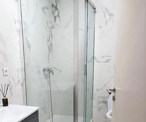 Charming House - O Mercado 蓬塔德尔加达