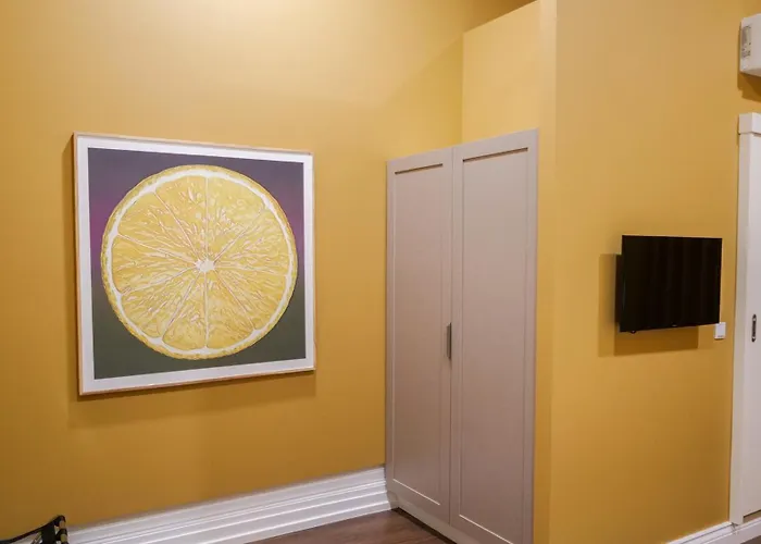 Charming House - O Mercado 3* Ponta Delgada